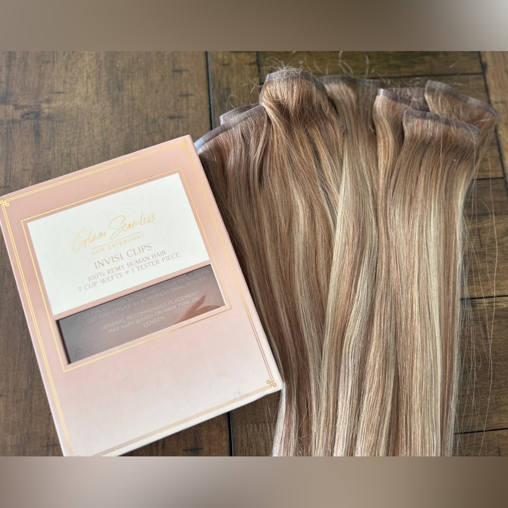 Gleam Seamless Invisi Clip-in 22" Rooted Ash Brown Highlights hair extensions